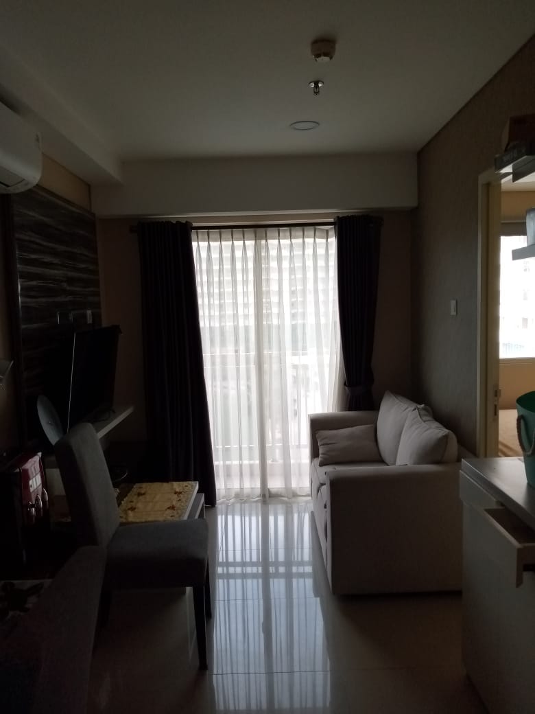 Unit 1 BR Apartemen Trivium Terrace Tower Suite Disewakan di Lippo Cikarang